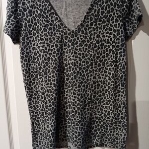 Merona Black and Gray Animal Print V-Neck Tee